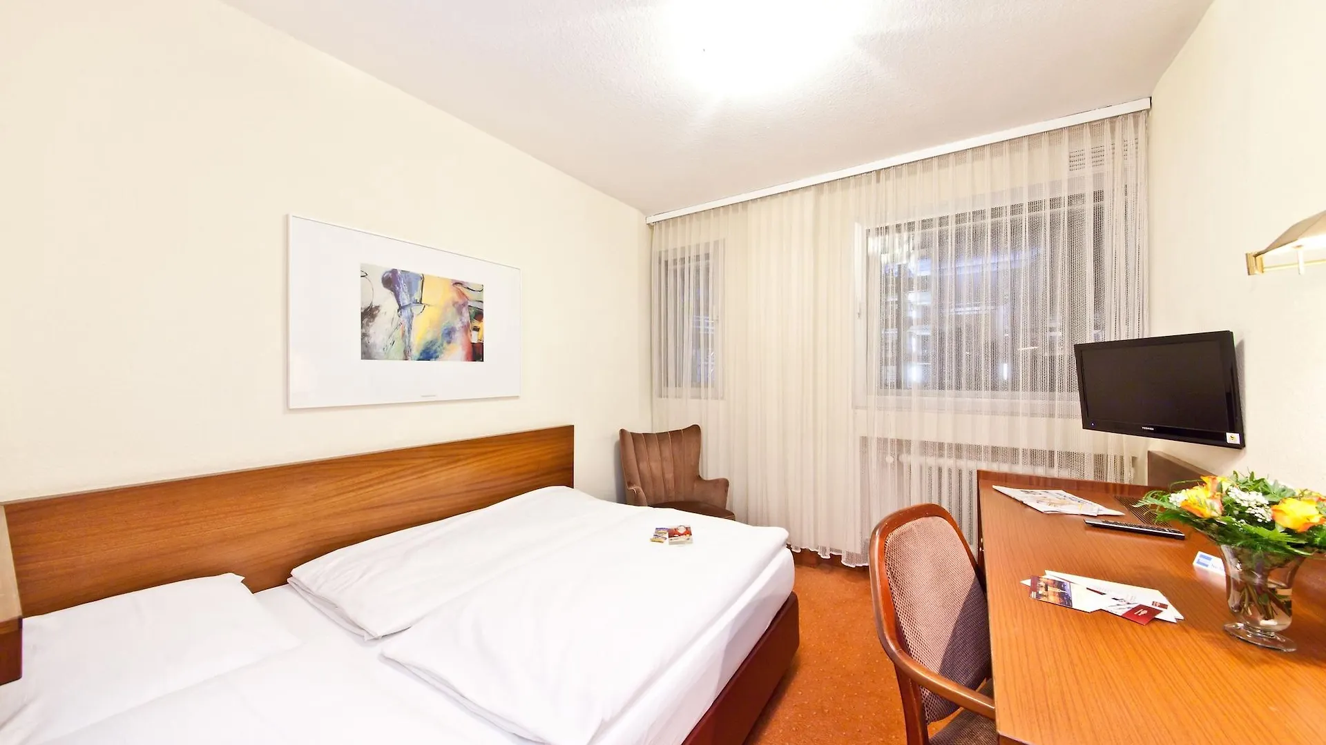 Plaza Inn Rieker Stuttgart Hauptbahnhof Germany