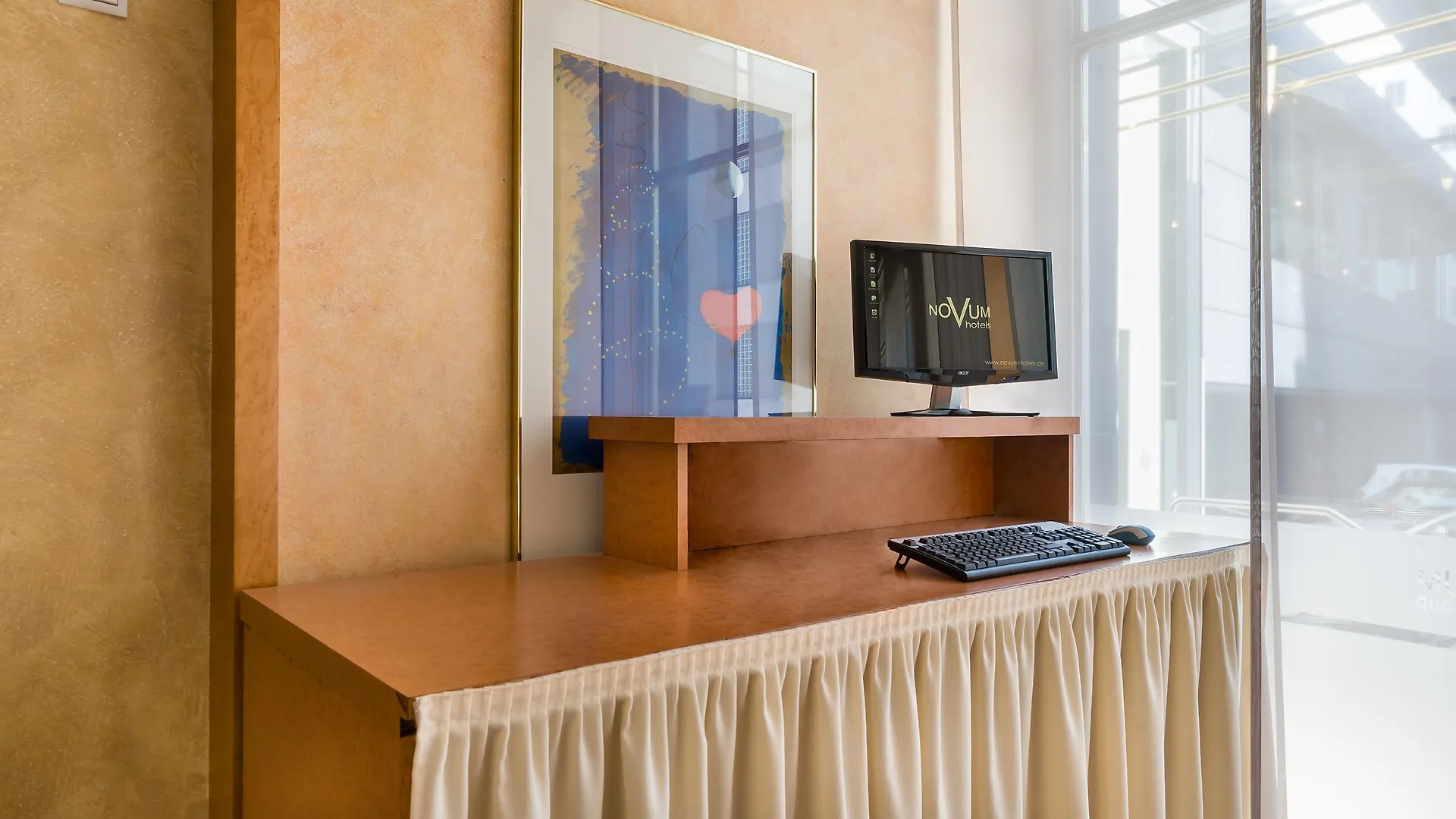 Hotel Plaza Inn Rieker Stuttgart Hauptbahnhof