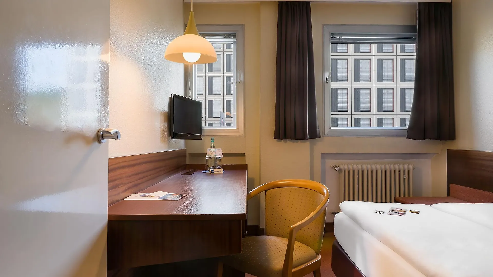 Plaza Inn Rieker Stuttgart Hauptbahnhof 3*,  Germany