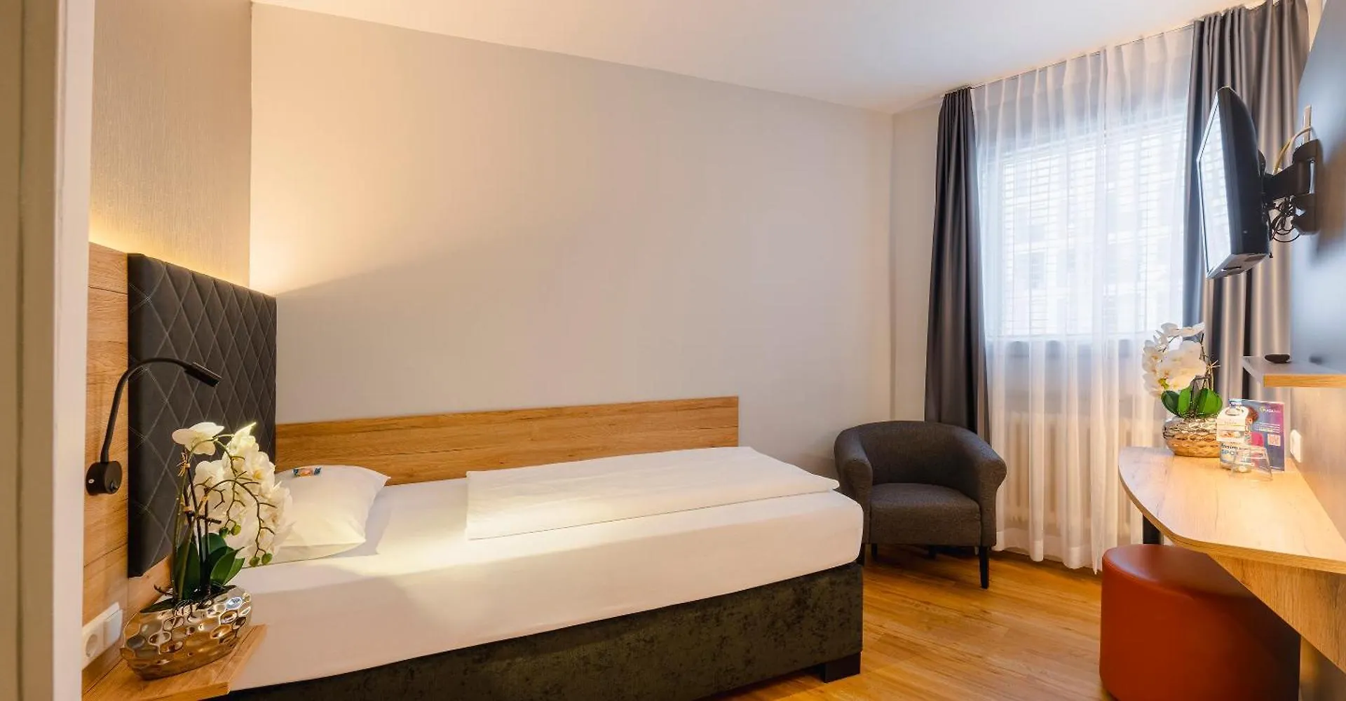 Plaza Inn Rieker Stuttgart Hauptbahnhof