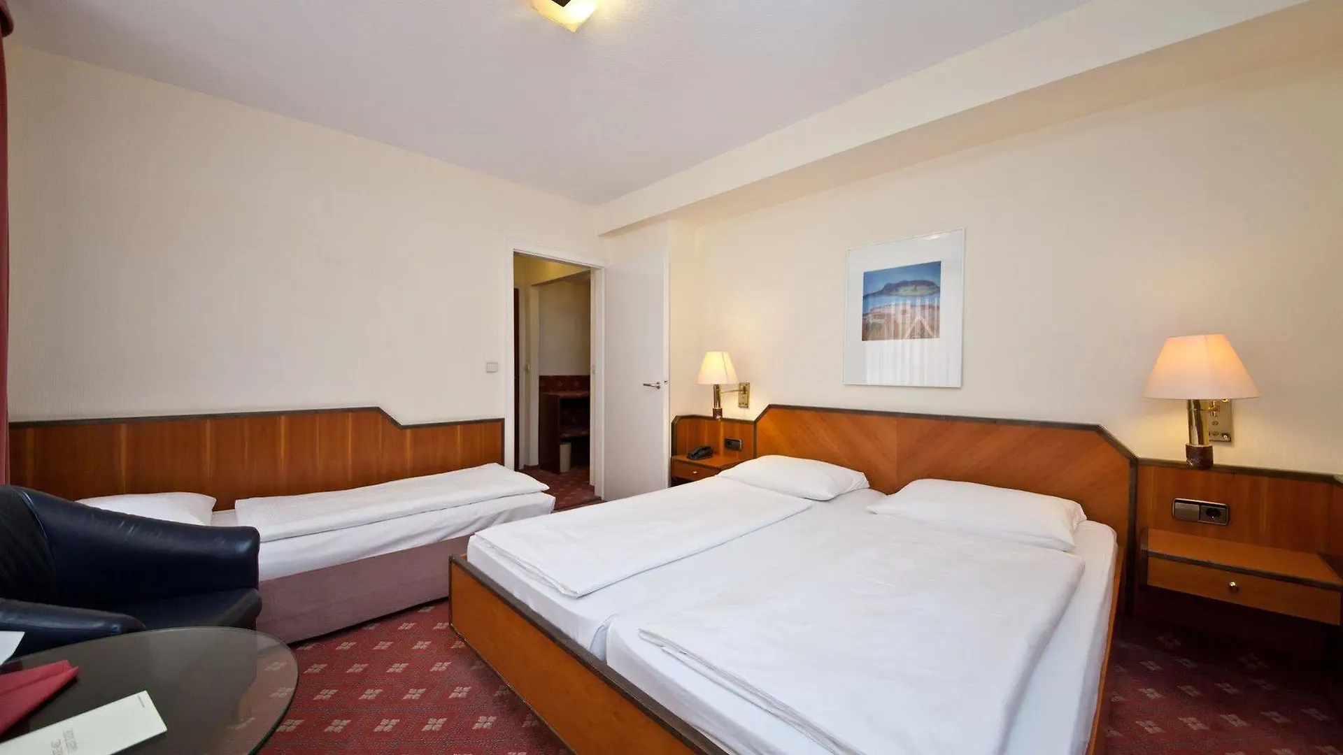 Plaza Inn Rieker Stuttgart Hauptbahnhof Hotel