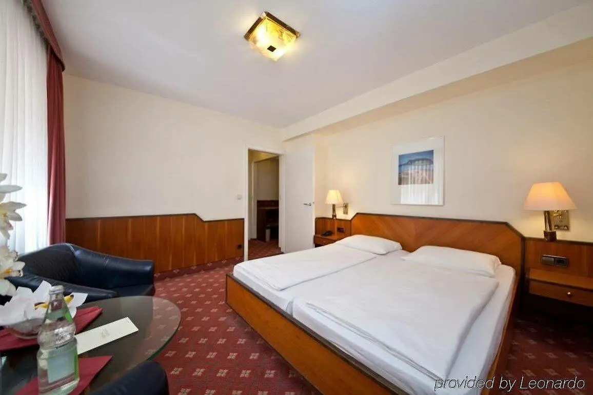 Plaza Inn Rieker Stuttgart Hauptbahnhof